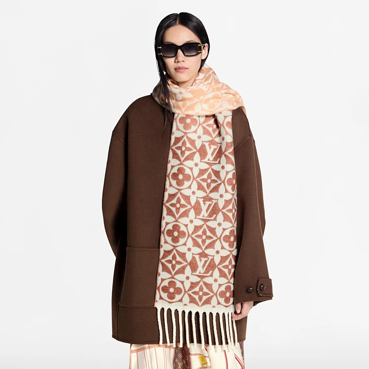 LV FROSTY GRADIENT SCARF