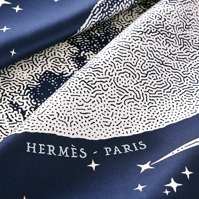 Hermès Moonlight 70 Scarf