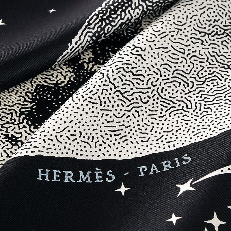 Hermès Moonlight 70 Scarf