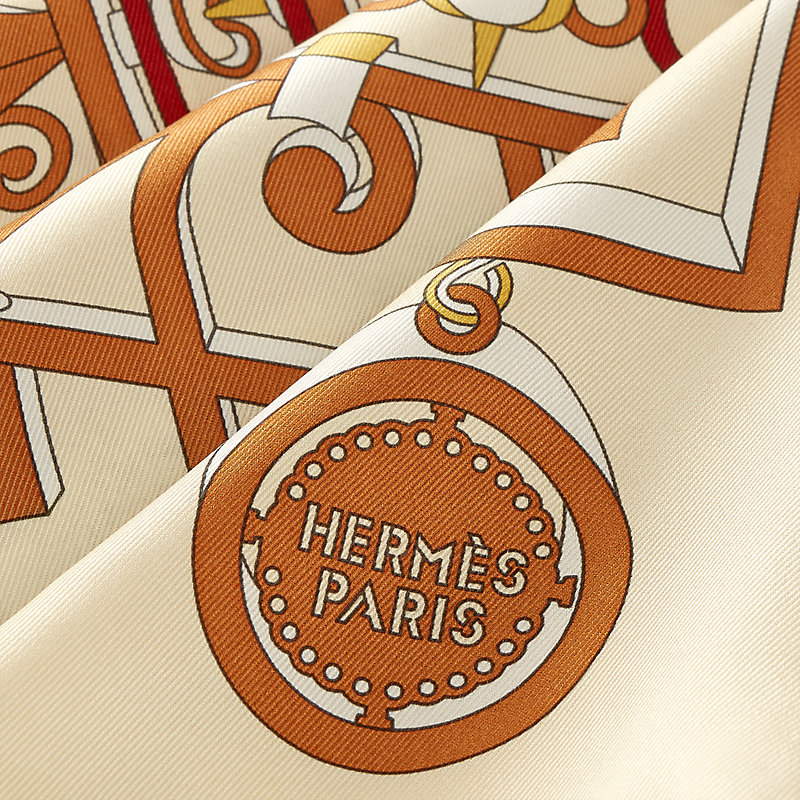 Hermès Saddlery Manufacturer's Signature Scarf 70
