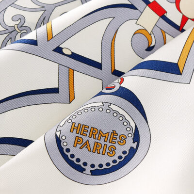 Hermès Saddlery Manufacturer's Signature Scarf 70