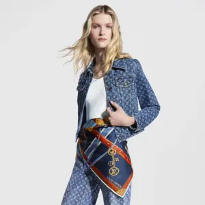 Écharpe « Louis Vuitton strap and trunk 90 »