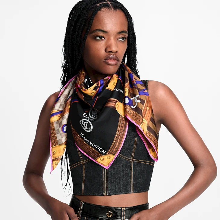 Louis Vuitton strap and trunk square 90 scarf