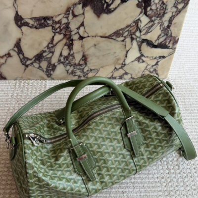 Travel bag