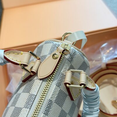 Louis Vuitton All-Steel Hardware Top Original