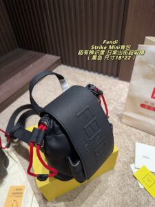Zainetto Fendi Strike Mini