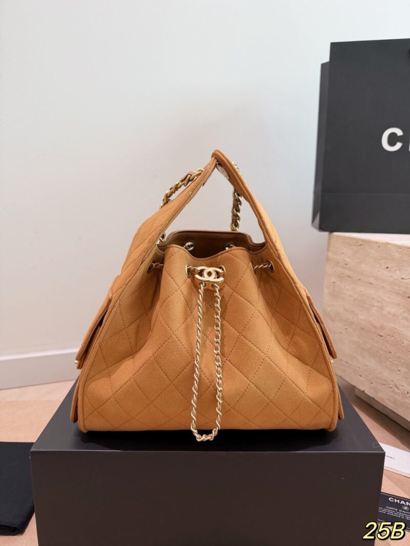 Chanel 25bag leather bucket bag