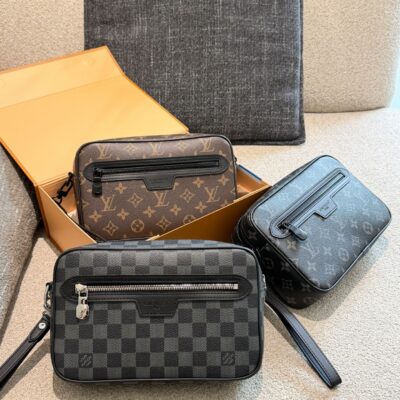 Louis Vuitton clutch