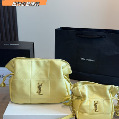 The YSL Saint Laurent small fortune bag is small and practical, too cute ~