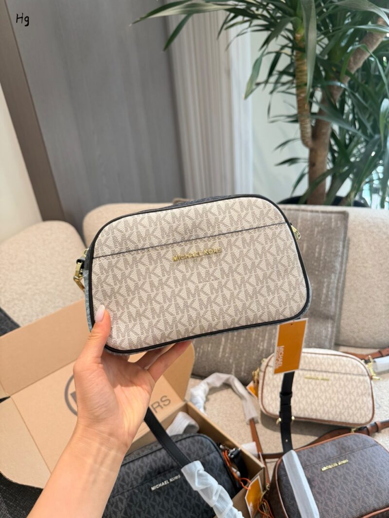 MK Classic Presbyopic Small Camera Bag
