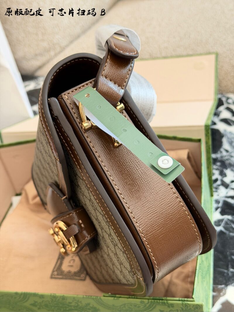 Gucci 1955 bag type: This overall bag type is somewhat similar to the organ type