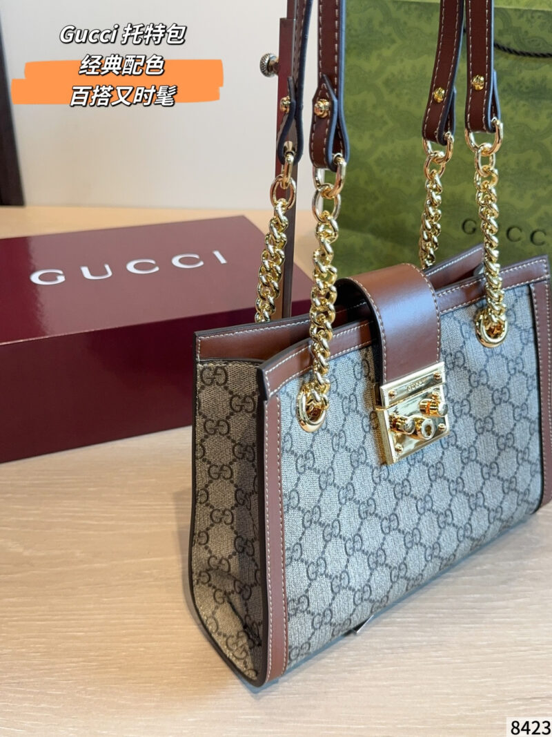 Gucci Padlock Chain Bag