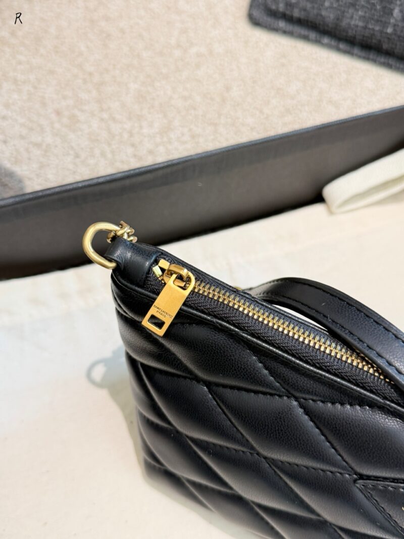Cassandre Chain Bag