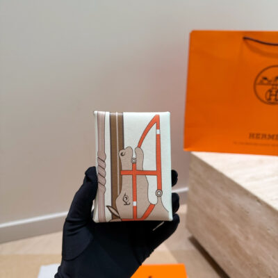 Hermes card holder