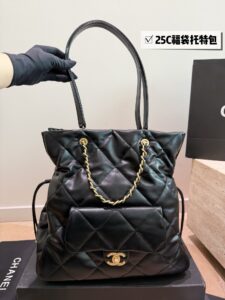 샤넬 이얼리 스프링 토트백
